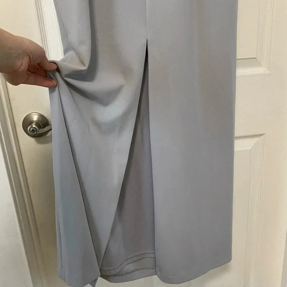 NWT Adrianna Papell Grey Knit Crepe Gown - Picture 5 of 8